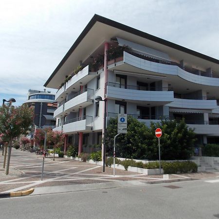 Costa Azzurra Apartment Grado Luaran gambar
