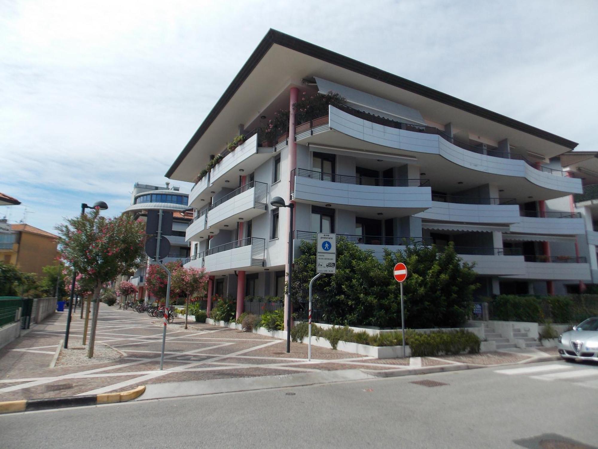 Costa Azzurra Apartment Grado Luaran gambar