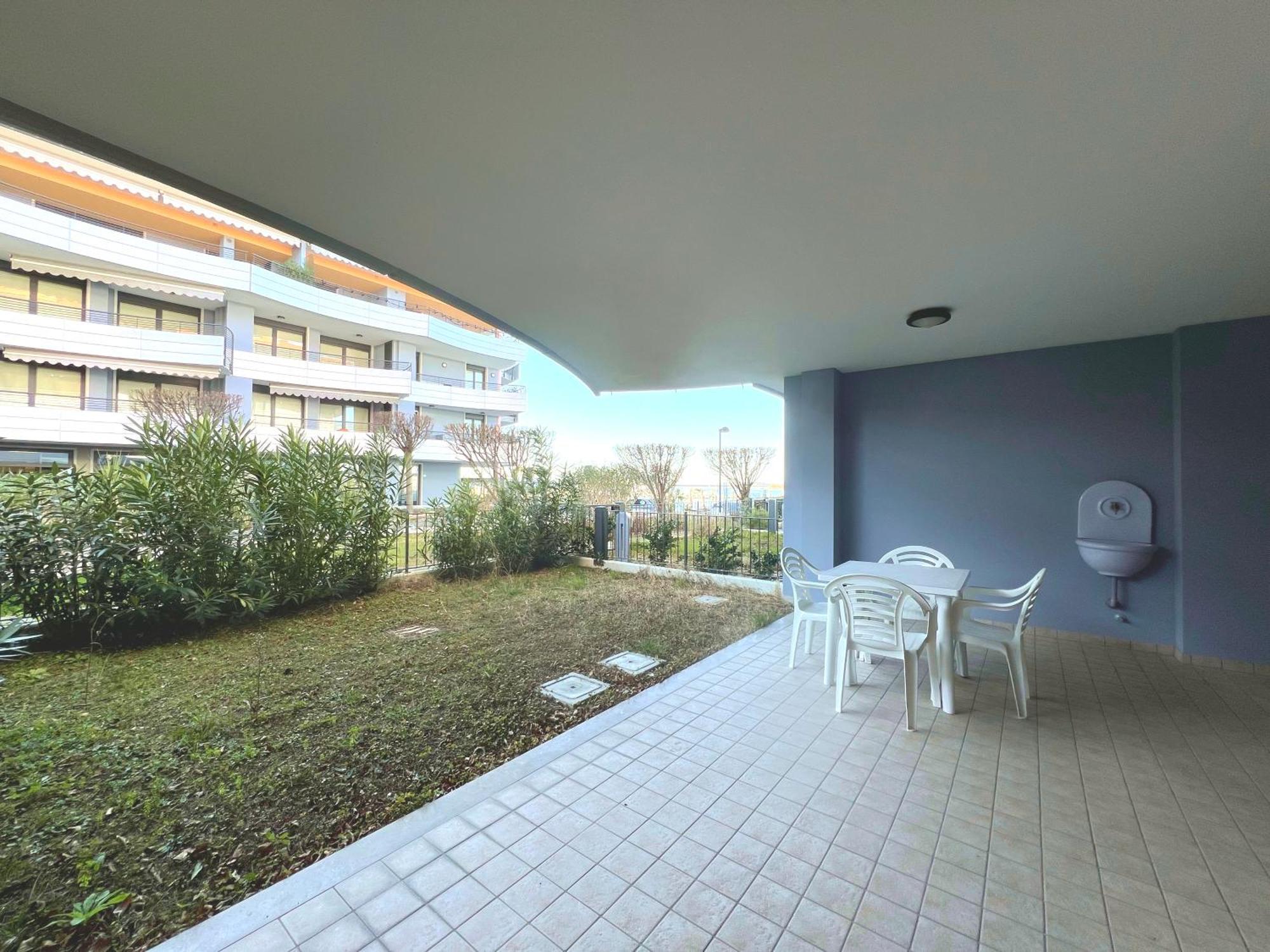Costa Azzurra Apartment Grado Bilik gambar